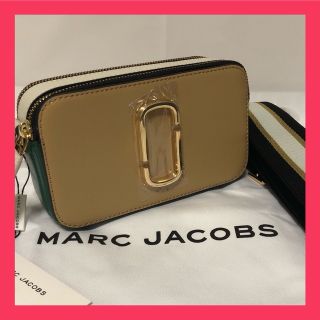 マークジェイコブス(MARC JACOBS)の🔸お買得品🔸マークジェイコブス ミニバッグ スナップショット ベージュグリーン(ショルダーバッグ)