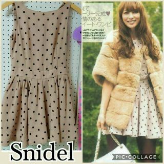 スナイデル(SNIDEL)のスナイデル☆バックボタンドットワンピース(ミニワンピース)