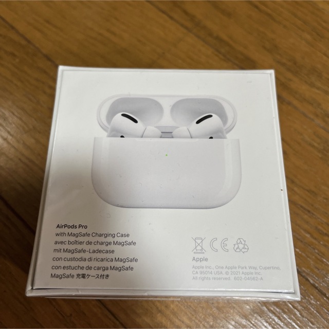 新品 Apple アップル AirPods Pro 型番 MLWK3J/A