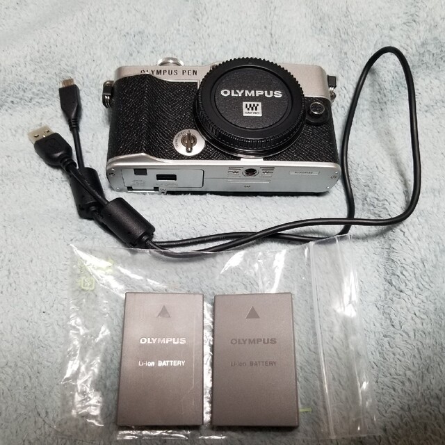 【受注生産品】 オリンパス E バッテリー×2個 シルバー P7 コンパクトデジタルカメラ