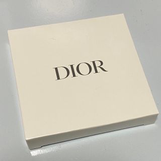 ディオール ミラーの通販 700点以上 | Diorのレディースを買うならラクマ ディオール ミラーの通販 700点以上 | Diorのレディースを買うならラクマ