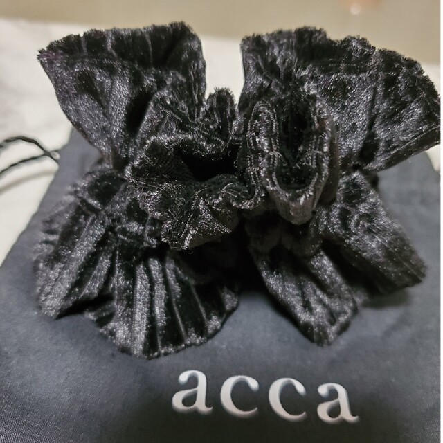 acca 限定シュシュ　ブラック　秋冬用★コンプレックスビス