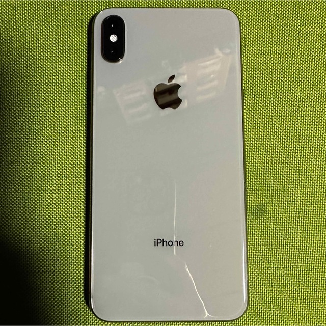 Apple(アップル)のiPhone xs max Gold 256GB SIMフリー スマホ/家電/カメラのスマートフォン/携帯電話(スマートフォン本体)の商品写真