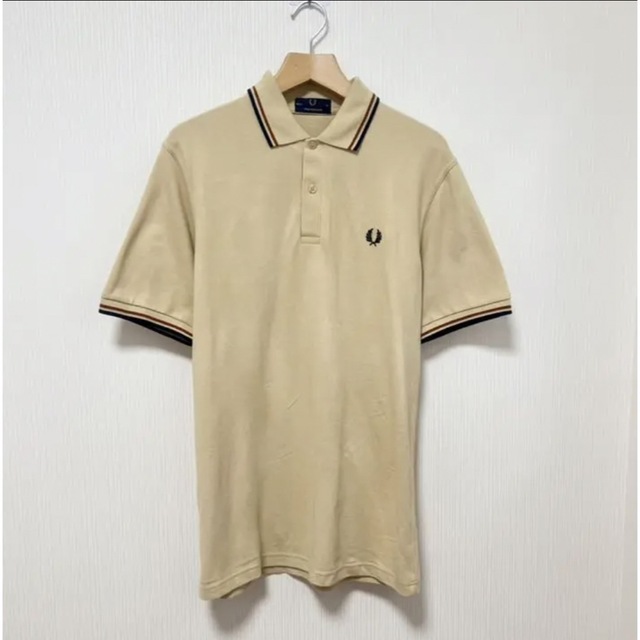 FRED PERRY(フレッドペリー)のFRED PERRY フレッド ペリー 半袖 ポロシャツ ベージュ レディースのトップス(ポロシャツ)の商品写真