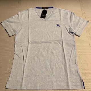 バーバリーブラックレーベル(BURBERRY BLACK LABEL)のバーバリーブラックレーベル　ＶネックTシャツ　ライトブルー(Tシャツ/カットソー(半袖/袖なし))