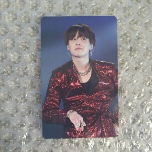 防弾少年団(BTS) - BTS ユンギ LOVE YOURSELF TOUR DVD トレカ SUGAの 防弾少年団(BTS) - BTS ユンギ LOVE YOURSELF TOUR DVD トレカ SUGAの