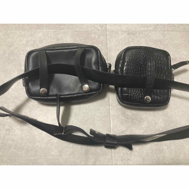 TOGA PULLA トーガ ボディバッグ レザー TOGA PULLA トーガ ボディバッグ レザー