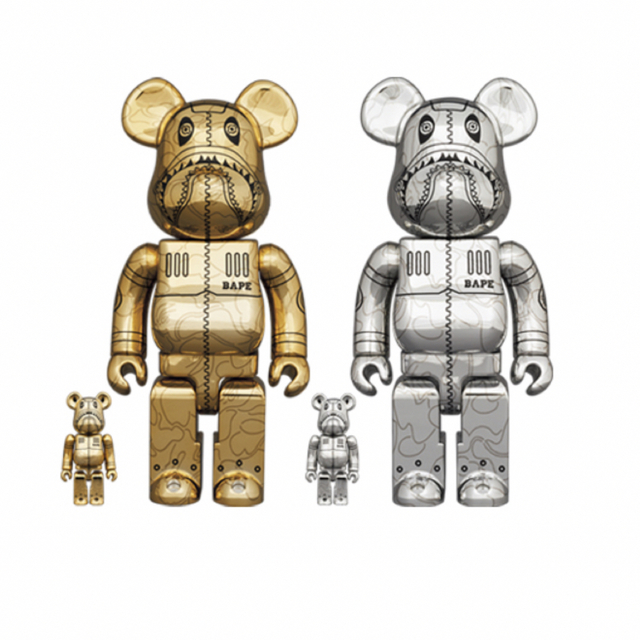 BE@RBRICK SORAYAMA × BAPE(R) CAMO SHARK