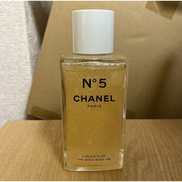 低価好評】 CHANEL - 限定品 CHANEL No5 ザ ゴールド ボディオイルの