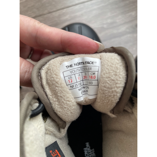 THE NORTH FACE(ザノースフェイス)のミヒロ様専用　ノースフェイス　ブーツ　K Snow Short6 TX Ⅲ キッズ/ベビー/マタニティのキッズ靴/シューズ(15cm~)(ブーツ)の商品写真