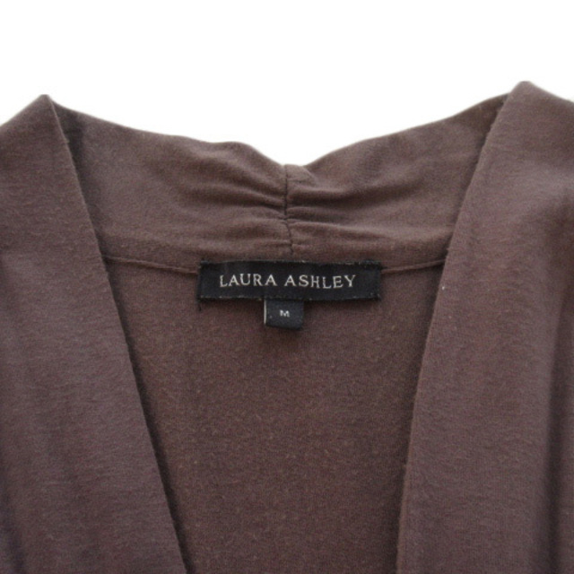 LAURA ASHLEY(ローラアシュレイ)のローラアシュレイ LAURA ASHLEY カットソー タック 半袖 レディースのトップス(カットソー(半袖/袖なし))の商品写真