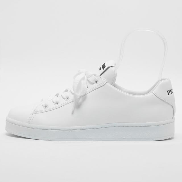 上質で快適 メンズ美品 40 スニーカー プラダ - PRADA 白 - スニーカー