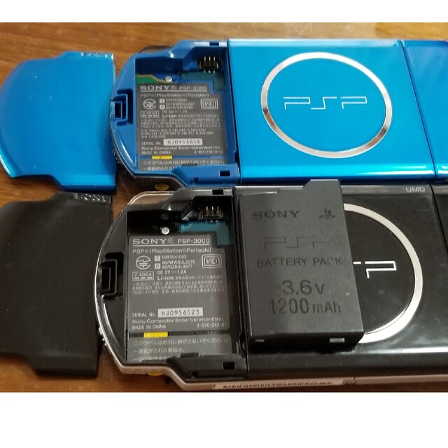 SONY(ソニー)のPSP3000 ブルー・ブラック エンタメ/ホビーのゲームソフト/ゲーム機本体(携帯用ゲーム機本体)の商品写真