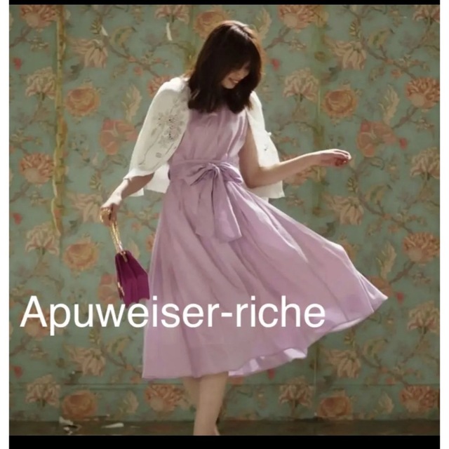 Apuweiser-riche(アプワイザーリッシェ)の売り切りたいのでコメント下さい😊 レディースのワンピース(ひざ丈ワンピース)の商品写真