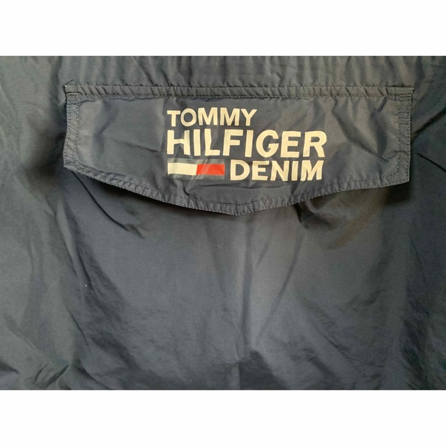 TOMMY HILFIGER(トミーヒルフィガー)のTommy Hilfger トミーヒルフィガー　 レディースのジャケット/アウター(ナイロンジャケット)の商品写真