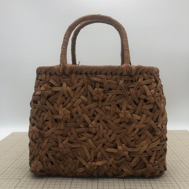 山葡萄バッグ 削皮 粒乱れ編み 新品 籠バッグ 山ぶどう バッグ