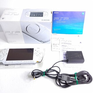 プレイステーションポータブル(PlayStation Portable)のpsp3000 プレイステーションポータブル　パールホワイト　美品　セット(携帯用ゲーム機本体)