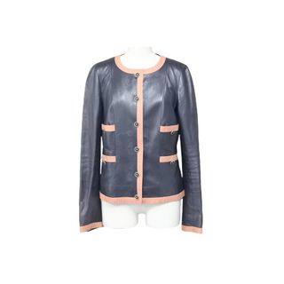 シャネル レザージャケットの通販 57点 | CHANELを買うならラクマ