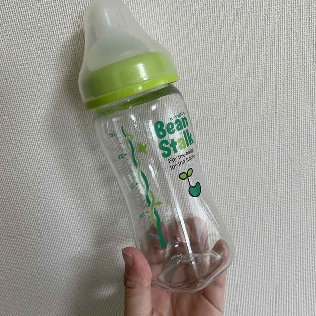 Bean Stalk Snow(ユキジルシビーンスターク)の哺乳瓶・ニプル　消毒専用容器（ビーンスターク）＋哺乳瓶 キッズ/ベビー/マタニティの洗浄/衛生用品(哺乳ビン用消毒/衛生ケース)の商品写真