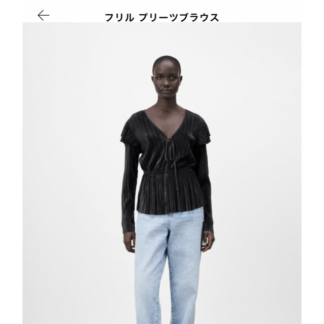 ZARA(ザラ)の⚠️訳あり⚠️ZARA プリーツトップス レディースのトップス(シャツ/ブラウス(長袖/七分))の商品写真