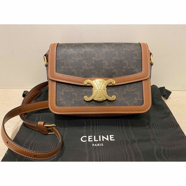 人気が高い celine - 【新品未使用】セリーヌ トリオンフ ショルダー