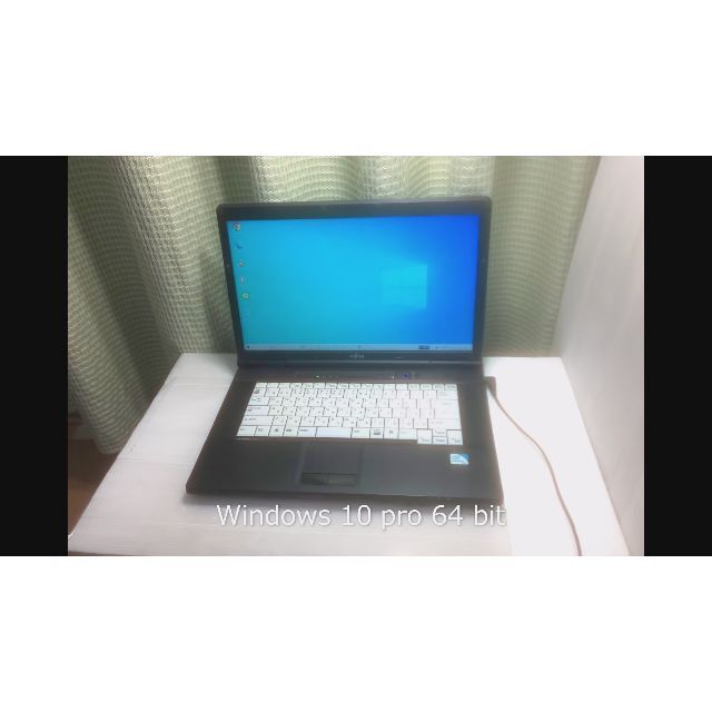 富士通(フジツウ)の☆ノートパソコン LIFEBOOK A552/E-A2 スマホ/家電/カメラのPC/タブレット(ノートPC)の商品写真