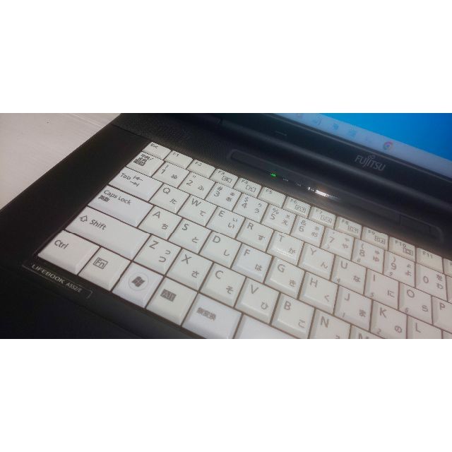 富士通(フジツウ)の☆ノートパソコン LIFEBOOK A552/E-A2 スマホ/家電/カメラのPC/タブレット(ノートPC)の商品写真