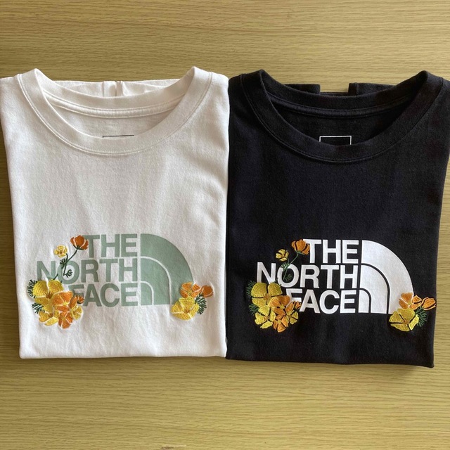 THE NORTH FACE 半袖Tシャツ　花の刺繍　レディースM  2枚セット