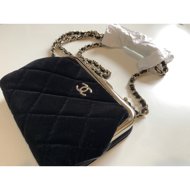 CHANEL(シャネル)のシャネル　チェーンウォレット　新品未使用品 レディースのバッグ(ショルダーバッグ)の商品写真