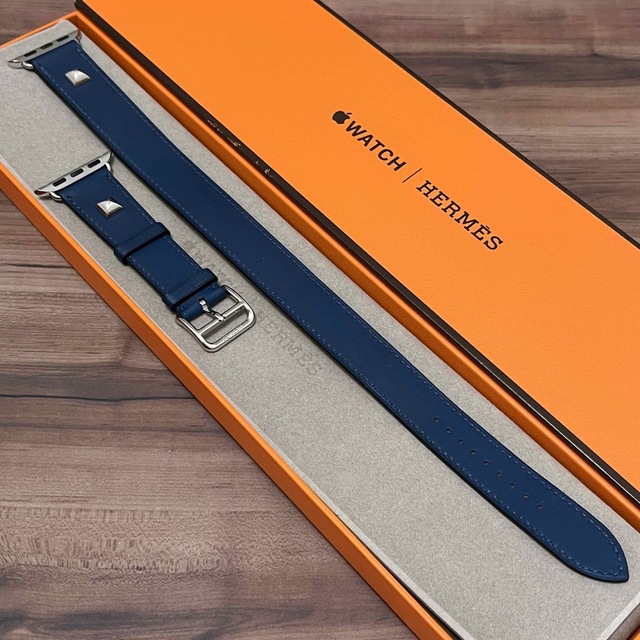 激レア】Apple Watch HERMES メドール ディープブルー 638-