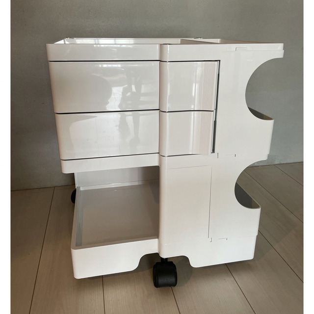 ボビーワゴン 2段 ホワイト 美品 | www.jarussi.com.br