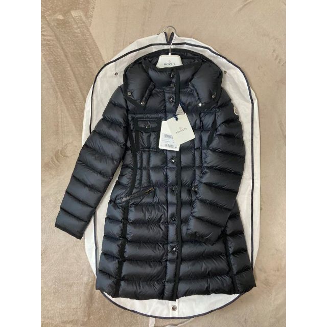 希少　モンクレール　beatrice ベロア 3 ブラック　 moncler