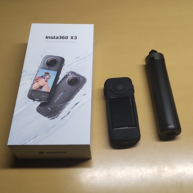 Insta360 X3 フルセット スマホ/家電/カメラのカメラ(ビデオカメラ)の商品写真