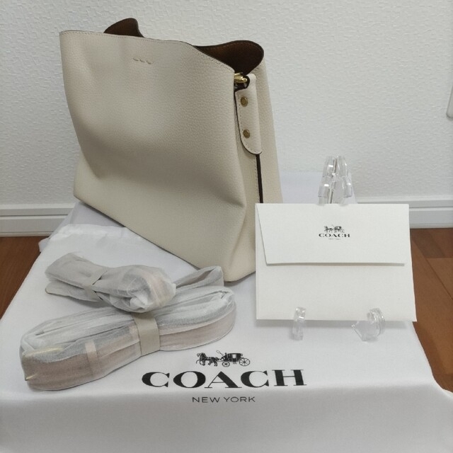 COACH コーチ ショルダーバッグ ウイロー 肩掛け ホワイト