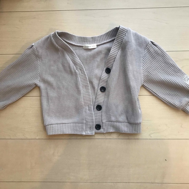 しまむら(シマムラ)のカーディガン　120cm キッズ/ベビー/マタニティのキッズ服女の子用(90cm~)(カーディガン)の商品写真