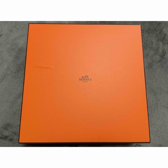 未使用】廃盤 生産終了 HERMES エルメス ブルーダイユール プレート 未使用】廃盤 生産終了 HERMES エルメス ブルーダイユール プレート