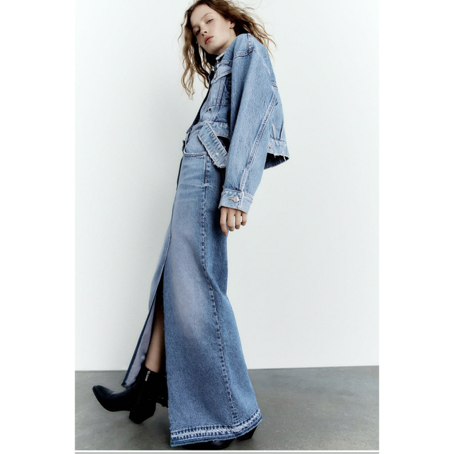 ZARA(ザラ)のZARA デニム TRF スカート ハイウエスト レディースのスカート(ロングスカート)の商品写真