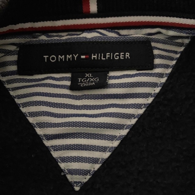 TOMMY HILFIGER(トミーヒルフィガー)の【希少】トミーヒルフィガー スウェット トレーナー ビッグロゴ プリント メンズのトップス(スウェット)の商品写真