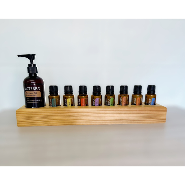 doTERRA(ドテラ)のアウトレット　アロマスタンド　ドテラ　アロマタッチ コスメ/美容のリラクゼーション(アロマグッズ)の商品写真