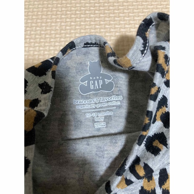 GAP(ギャップ)のGAPレオパード80cm●新品● キッズ/ベビー/マタニティのベビー服(~85cm)(ロンパース)の商品写真