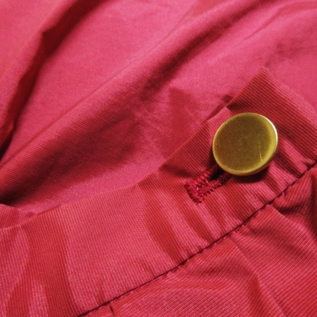 UNITED ARROWS green label relaxing(ユナイテッドアローズグリーンレーベルリラクシング)のmonable スカート タック フレア ひざ丈 ハリ感 光沢感 38 ピンク レディースのスカート(ひざ丈スカート)の商品写真