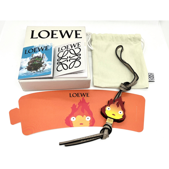 LOEWE(ロエベ)のLOEWE ロエベ ハウルの動く城 カルシファーダイス & ストラップ おまけ付 レディースのアクセサリー(チャーム)の商品写真