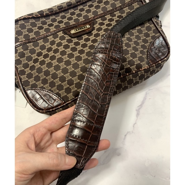 セリーヌ マカダム キャンバス ショルダーバッグ クロコ型押し
