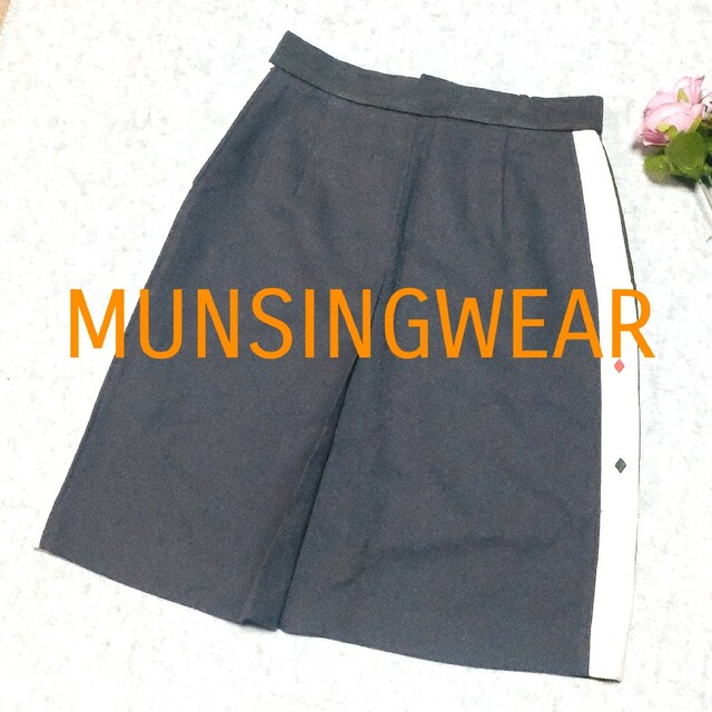 Munsingwear(マンシングウェア)のマンシングウェア　グランドスラム　レディースゴルフ用スカート 　グレー　W66 スポーツ/アウトドアのゴルフ(ウエア)の商品写真