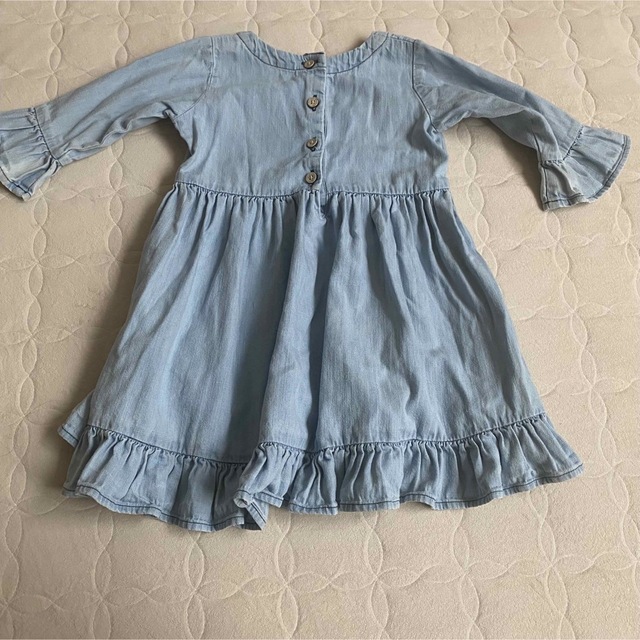 RuffleButts（TM）(ラッフルバッツ)のラッフルバッツ　ワンピース　90 キッズ/ベビー/マタニティのキッズ服女の子用(90cm~)(ワンピース)の商品写真