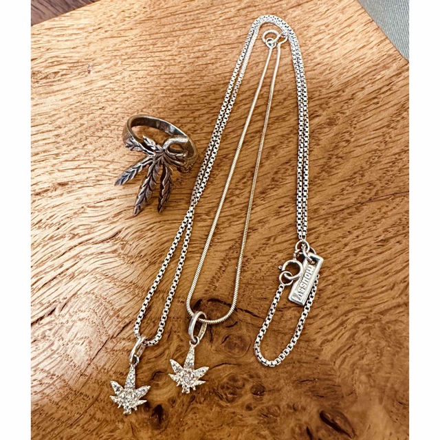 moussy(マウジー)の925製葉っぱモチーフネックレス/リング/ブレスレットset レディースのアクセサリー(ネックレス)の商品写真