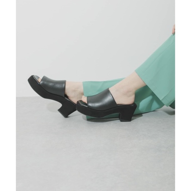 SENSE OF PLACE by URBAN RESEARCH(センスオブプレイスバイアーバンリサーチ)のSENSE OF PLACE  クッションソールサボサンダル ブラックL 新品 レディースの靴/シューズ(サンダル)の商品写真