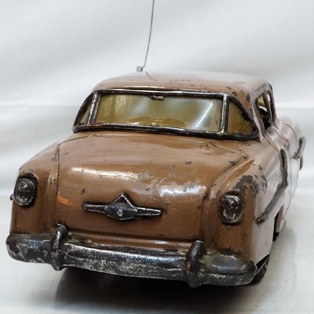 萬代屋【初代トヨペット クラウン薄茶】ブリキtin toy car自動車【箱無