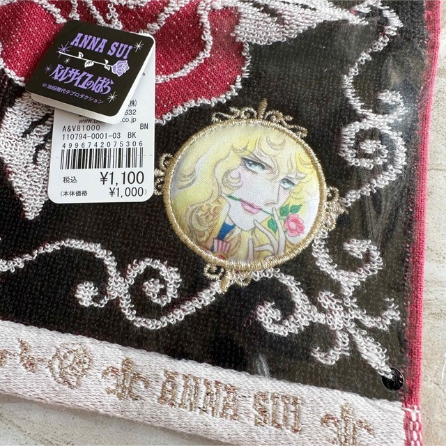 ANNA SUI(アナスイ)の新品未使用♡ANNA SUI ベルサイユのばら　タオルハンカチ レディースのファッション小物(ハンカチ)の商品写真