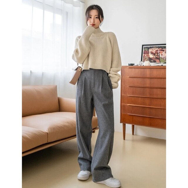 SHEIN  ハイウェスト フォルド プリーツ ストレート パンツM レディースのパンツ(カジュアルパンツ)の商品写真